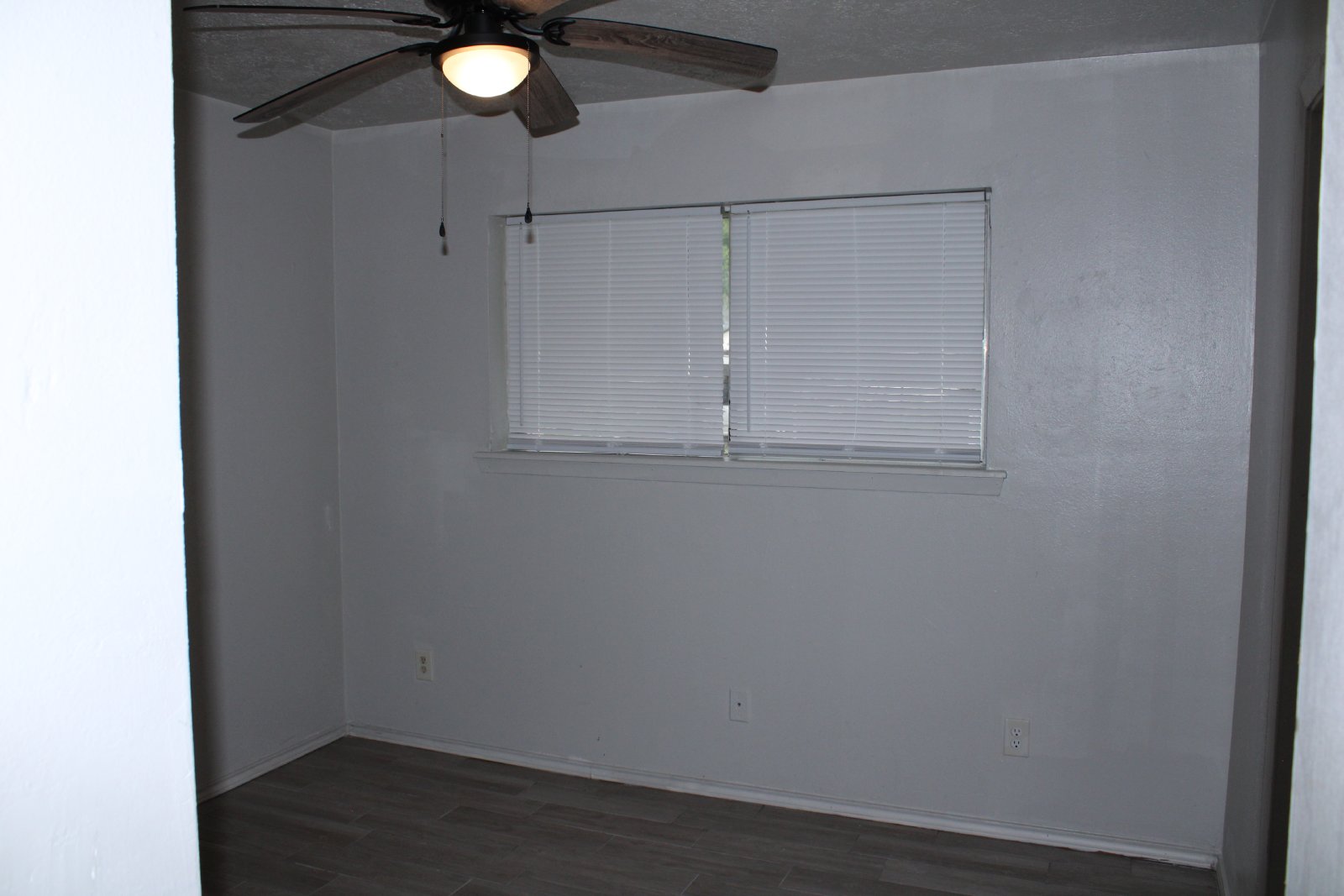NEWLY REMODELED! MOVE IN TODAY! property image