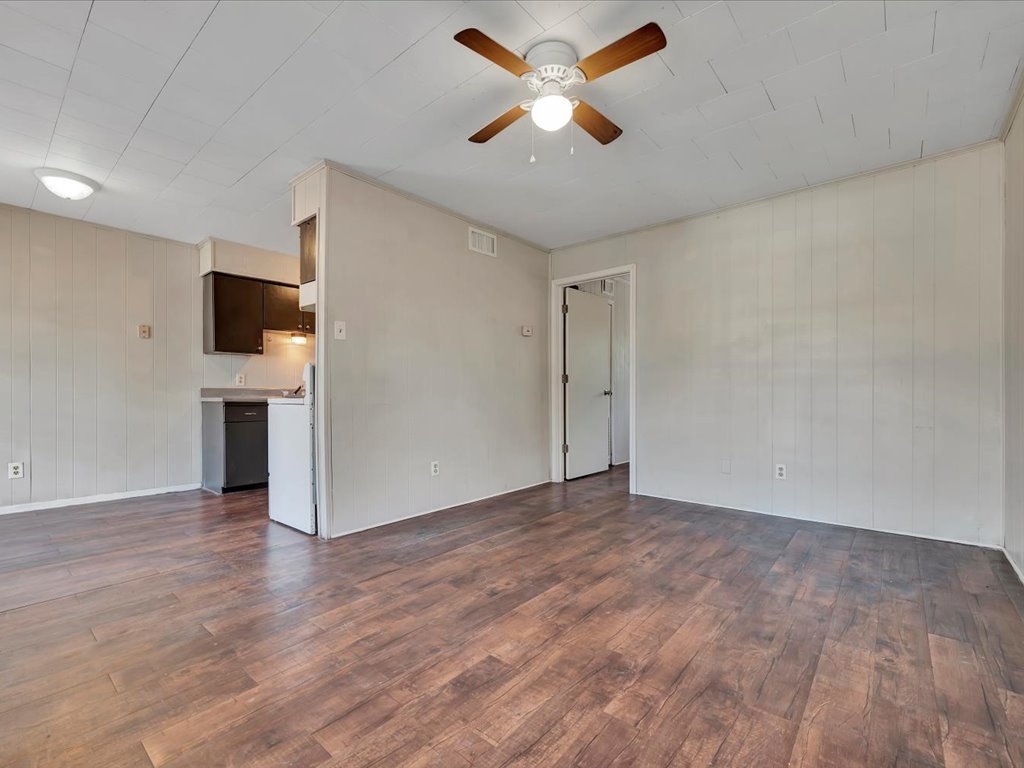 Move In Today! property image