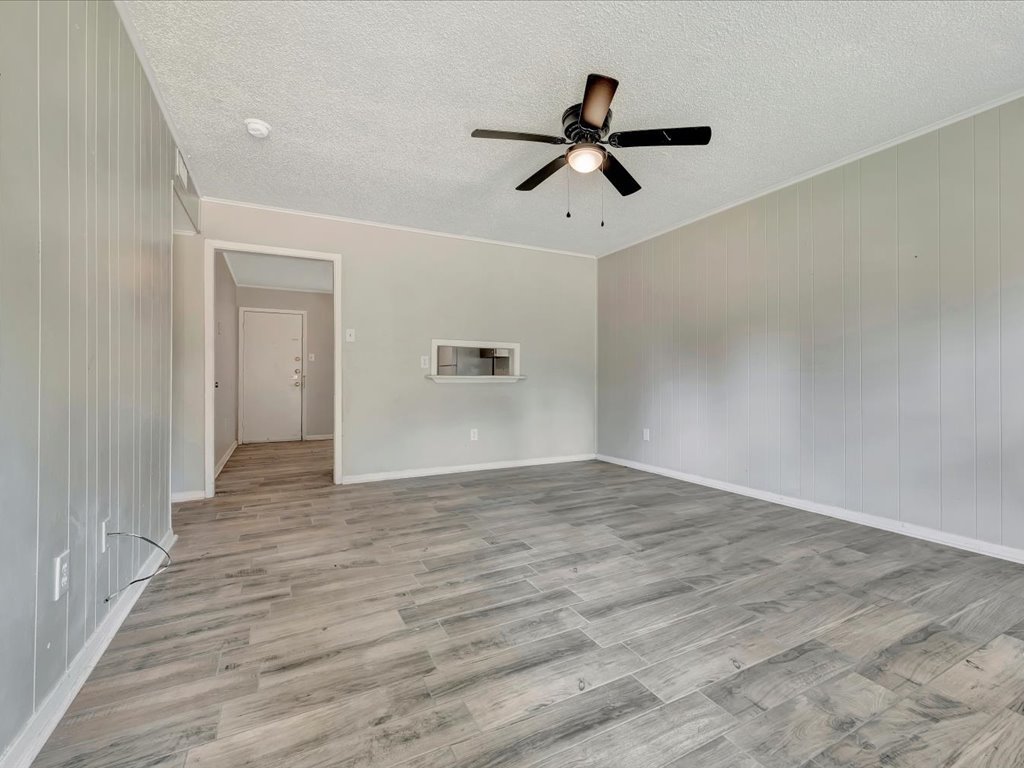 NEWLY REMODELED! MOVE IN TODAY! property image